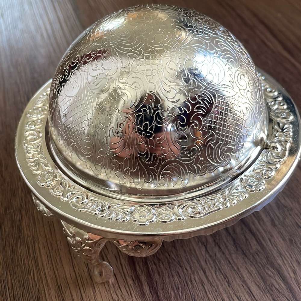 Vintage Mid Century Silver Plated Dish Footed Sphere Revolving Lid Silver